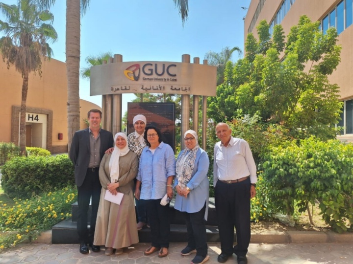 The foto shows John Nixon together with staff members of the English and Scientific Methods Department (ESMD) in New Cairo 